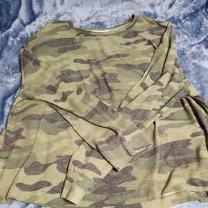 Time and Tru Green Camouflage Top